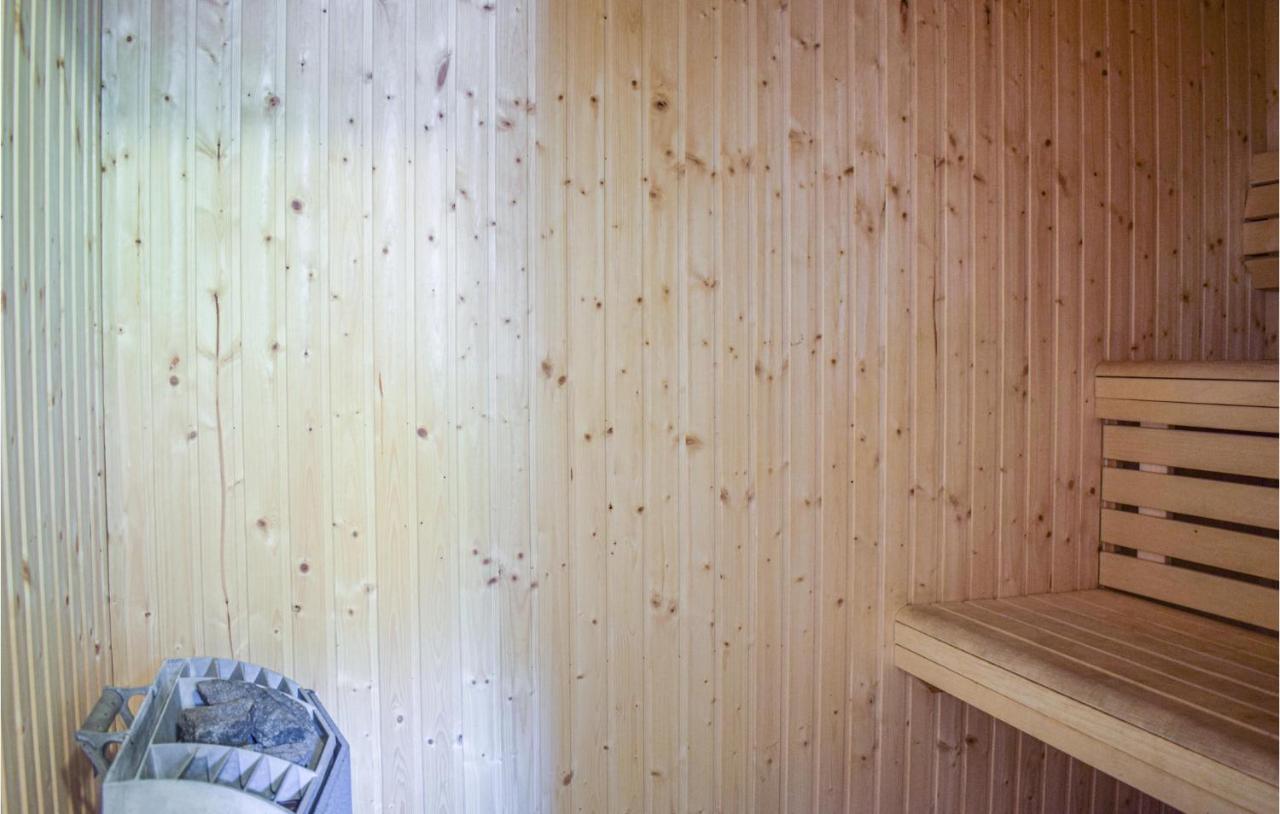 Amazing Home In Nedstrand With 5 Bedrooms, Sauna And Wifi المظهر الخارجي الصورة